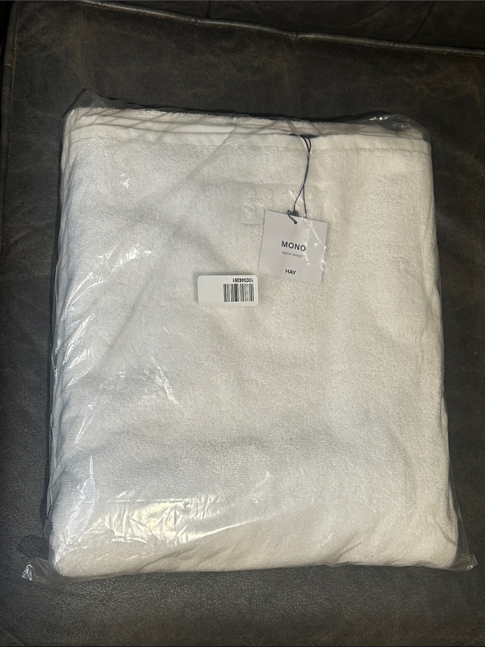 HAY Mono White Bath Towel - Plush Cotton